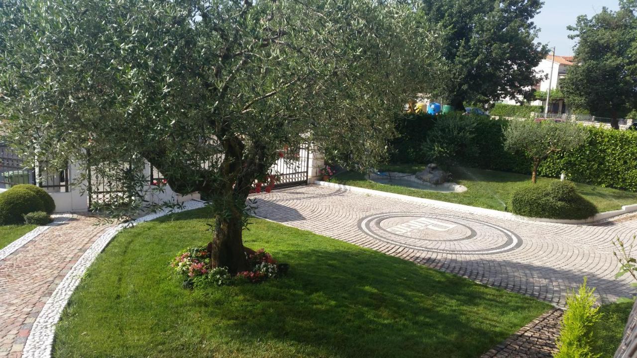 Apartmens Alenka Rovinj Exterior photo